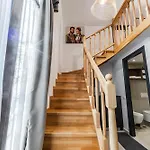 Muraga By Pikhost Villa