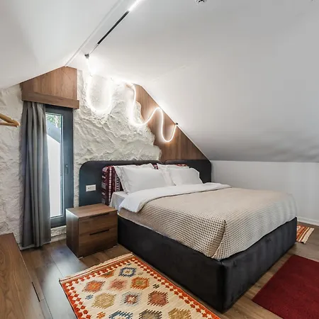 Muraga By Pikhost Villa Tirana