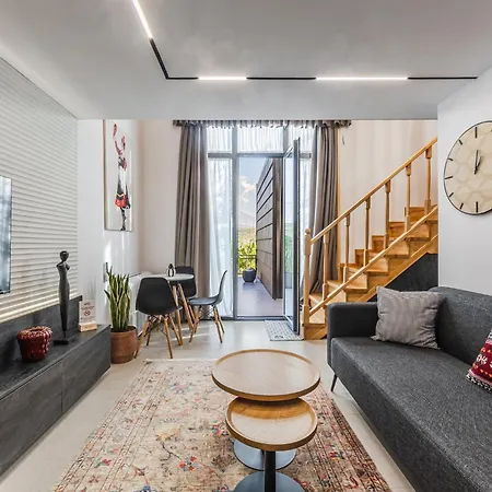 Muraga By Pikhost Villa Tirana