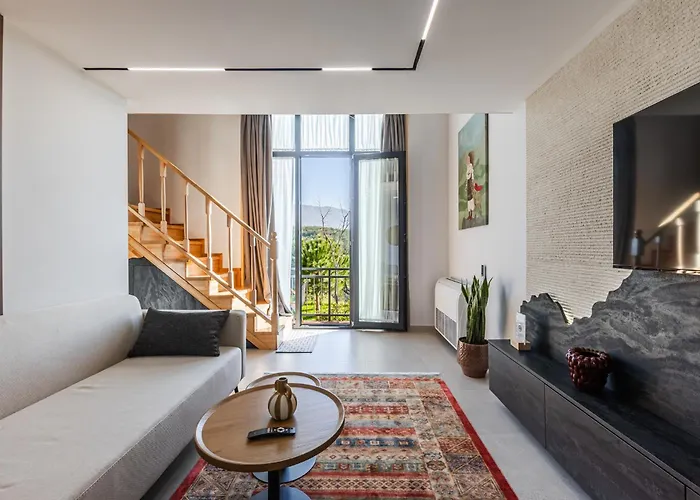 Muraga By Pikhost * Tirana