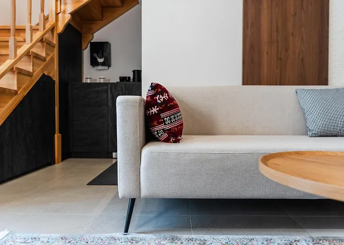 Muraga By Pikhost Tirana